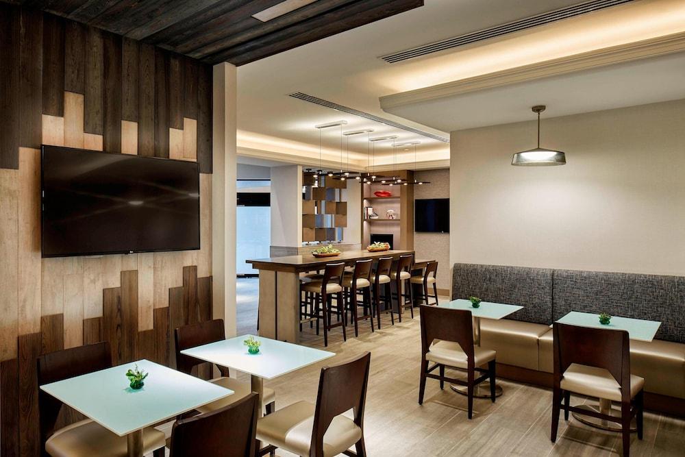 Marriott Cincinnati North photo 21
