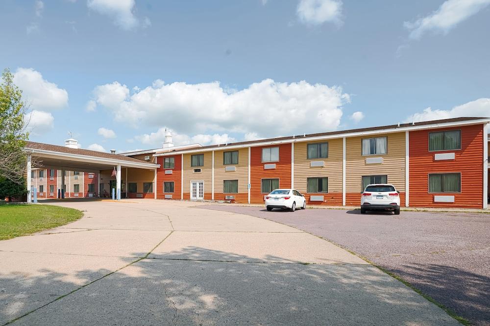 OYO Hotel Redwood Falls near Jackpot Casino photo 57