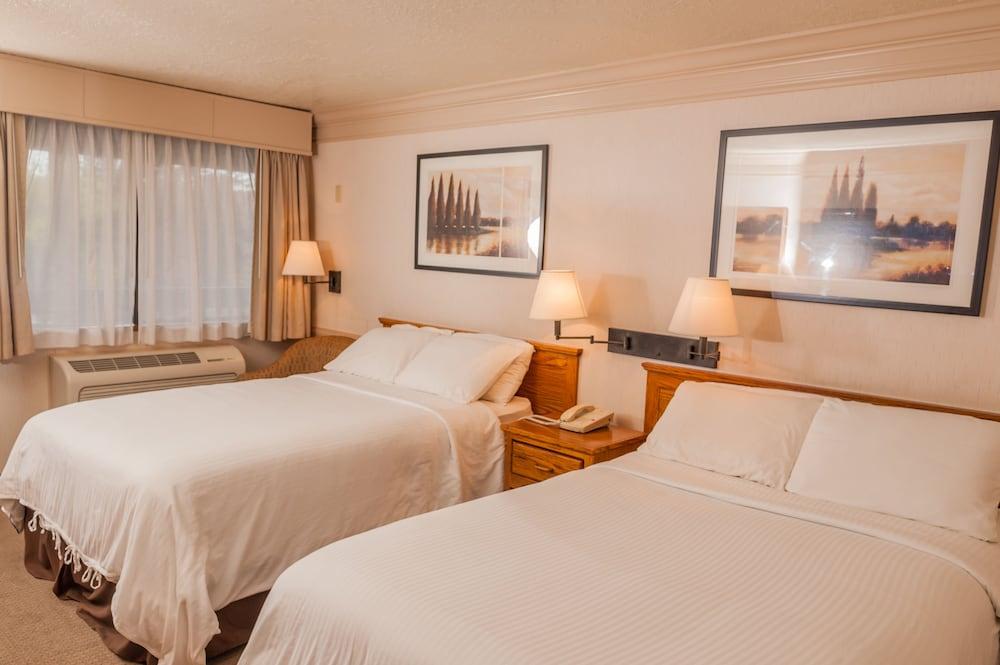 Coachman Inn & Suites photo 10