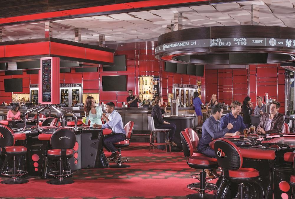 The LINQ Hotel & Casino – A Caesars Rewards Destination photo 27