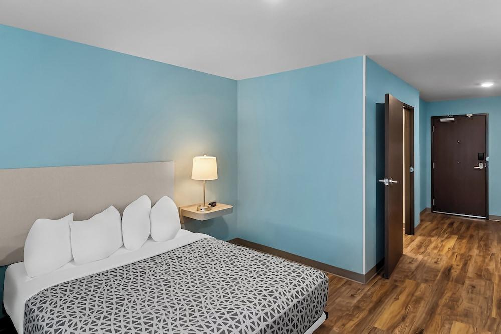 Woodspring Suites Anderson North I-85 photo 64