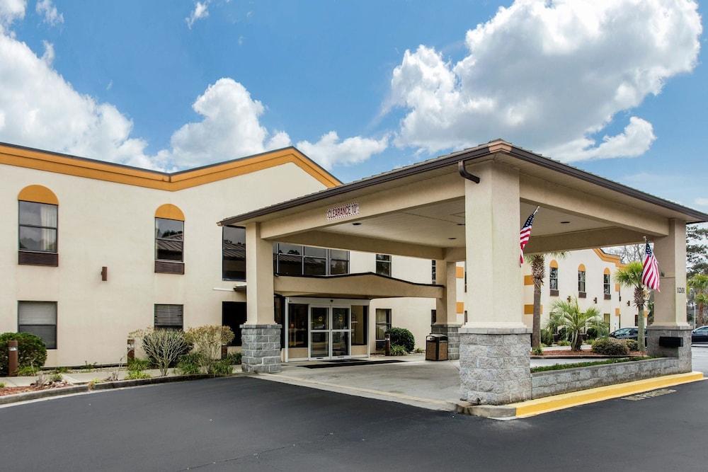 Quality Inn Surfside Myrtle Beach photo 28