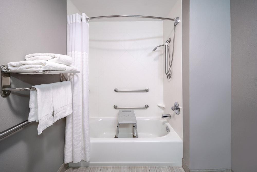 Garner Hotel Oklahoma City - Quail Springs by IHG photo 16