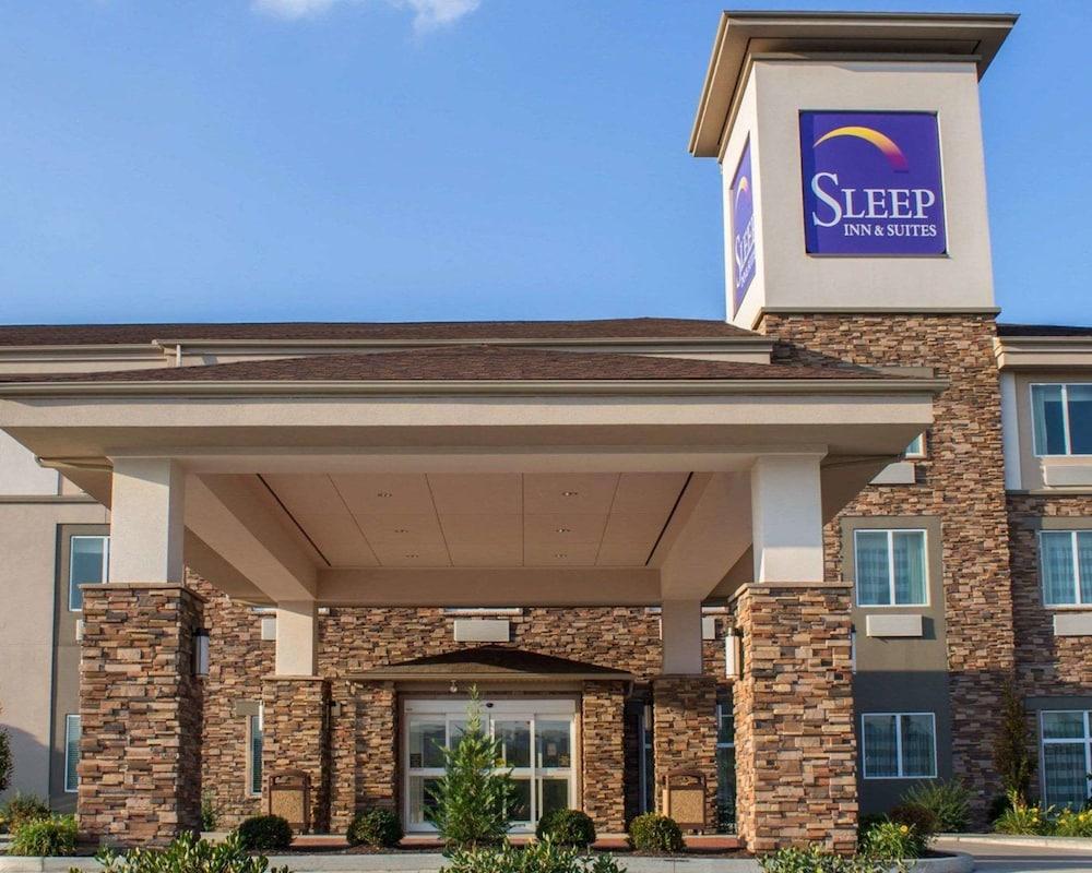 Sleep Inn & Suites Moundsville - Wheeling photo 1