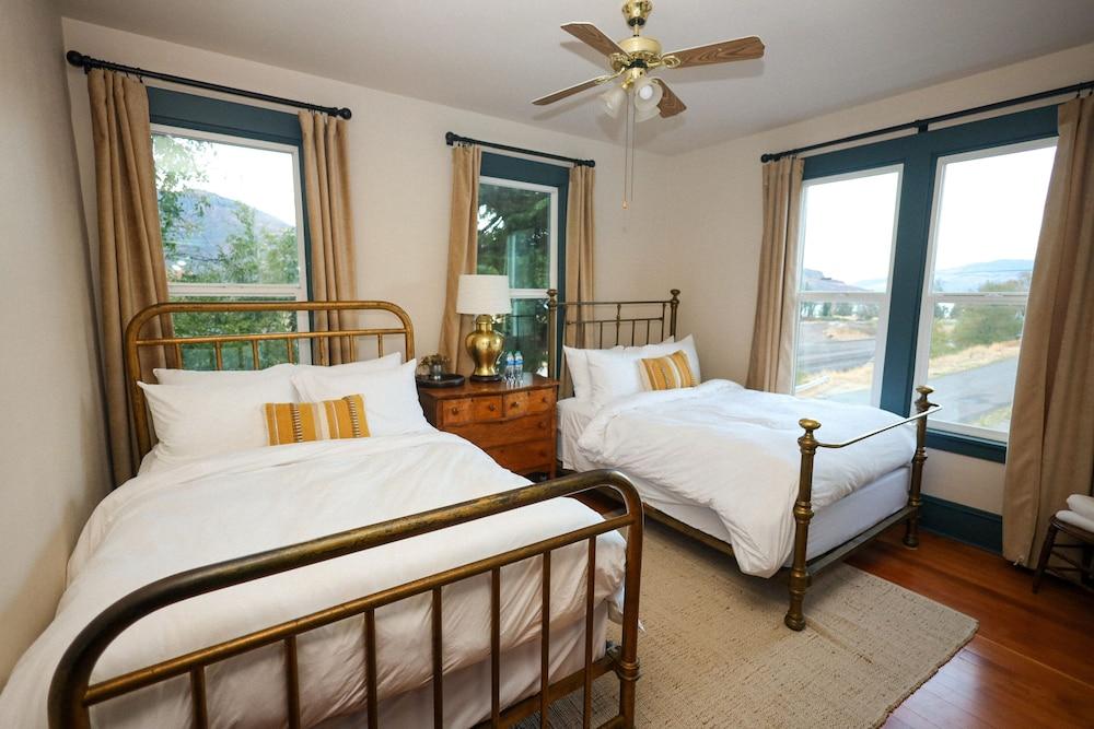 The Lyle Hotel photo 35