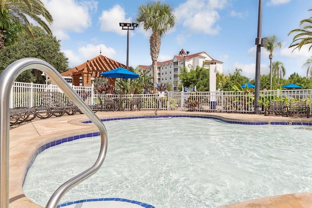 Hilton Vacation Club Grand Beach Orlando photo 37