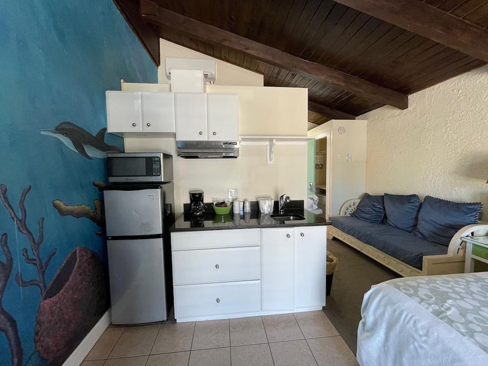 Magic Beach Motel photo 6