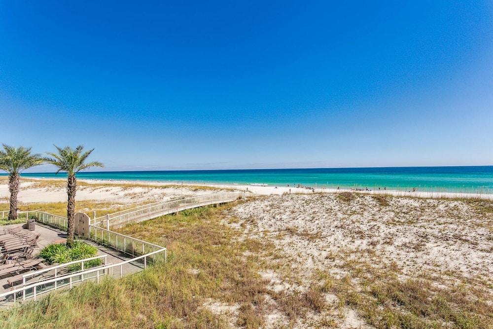 Beach Club Resort Residence and Spa photo 81