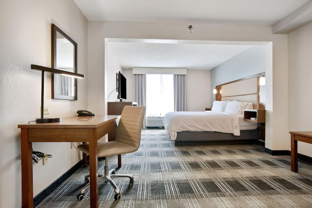 Holiday Inn Express Mobile I-65 by IHG photo 21