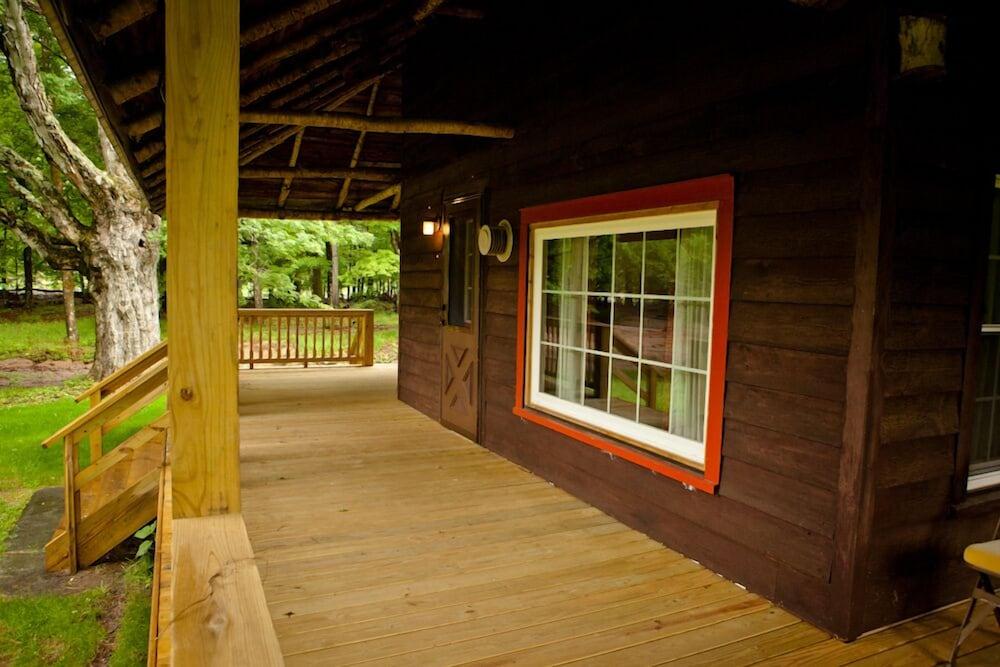 Blue Hill Lodge photo 33