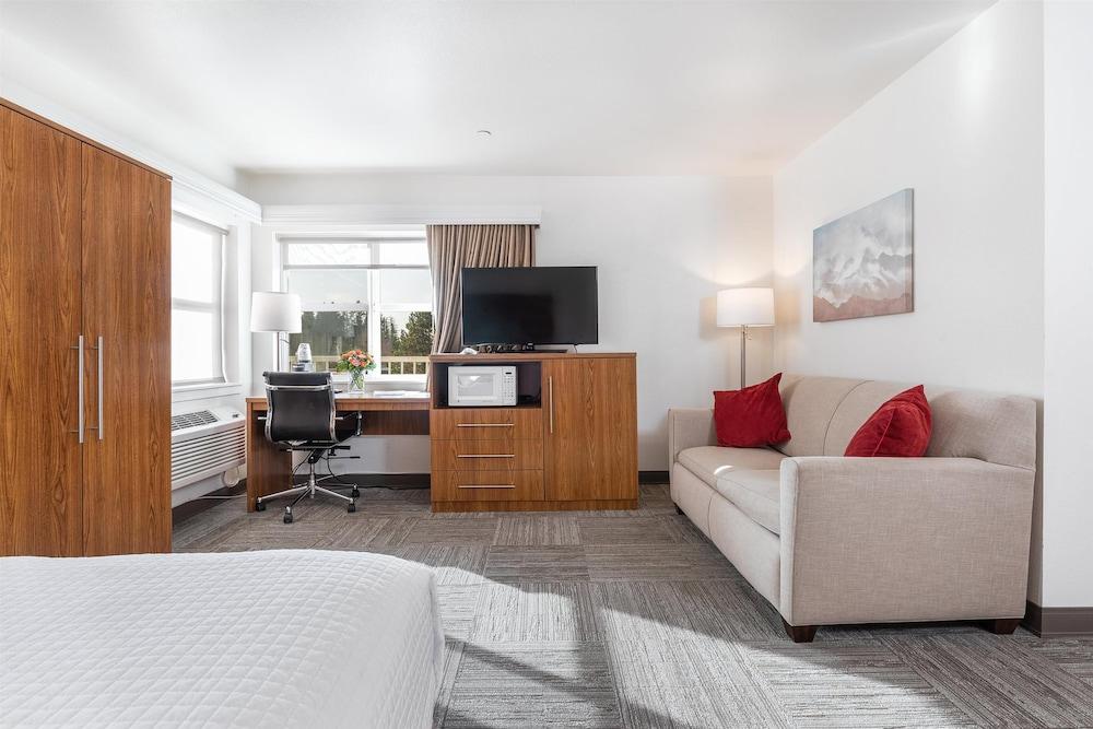 Marshall Suites Bainbridge Island, SureStay Collection by BW photo 5