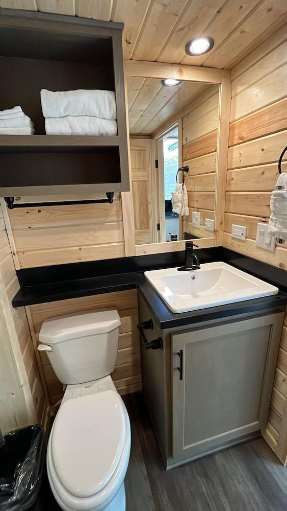 Grand Canyon Tiny Homes photo 13