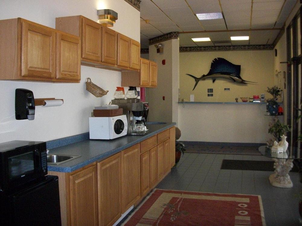 Lodi Valley Suites photo 19