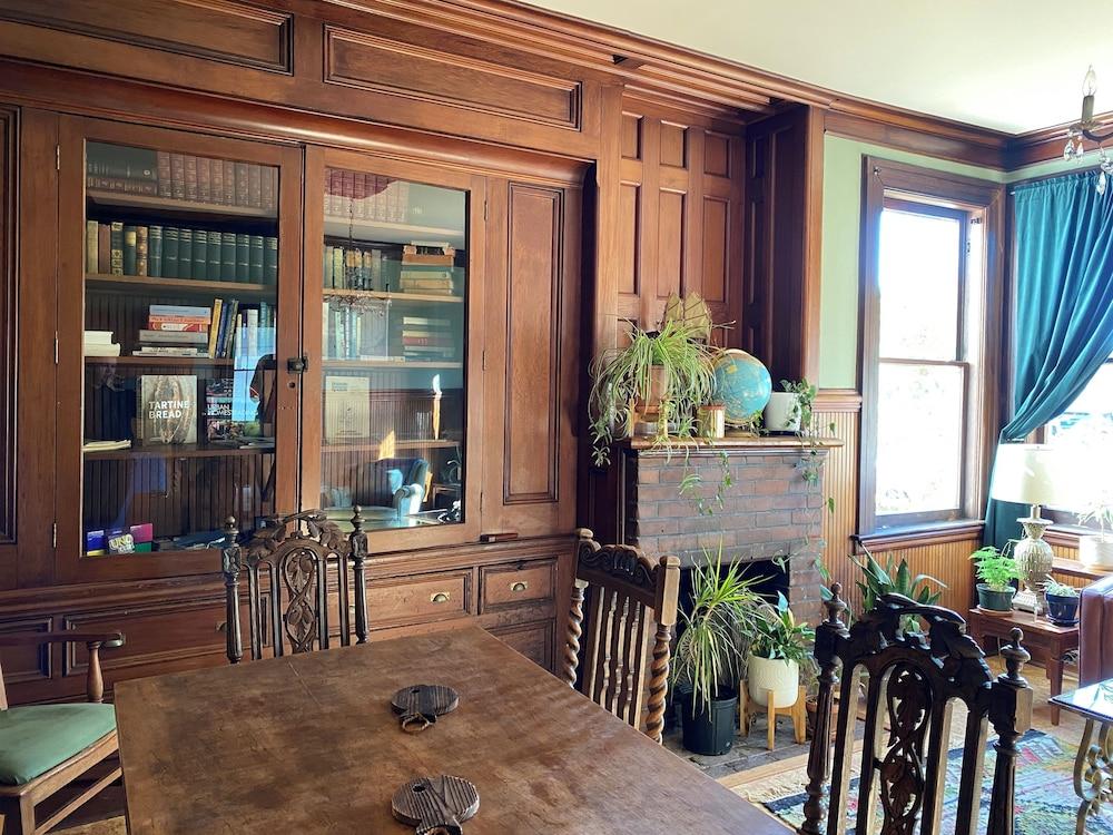 The Weller House photo 99