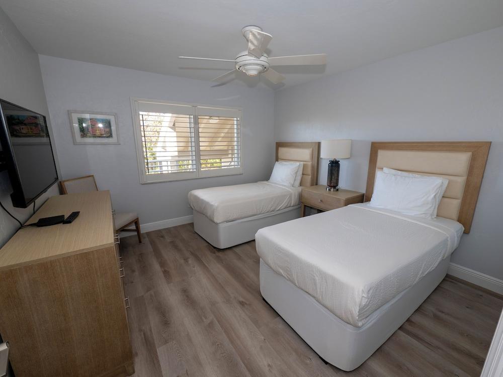 Shell Island Beach Club photo 23