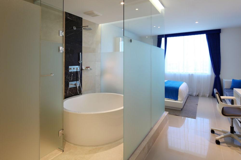 The One Boutique Hotel photo 47