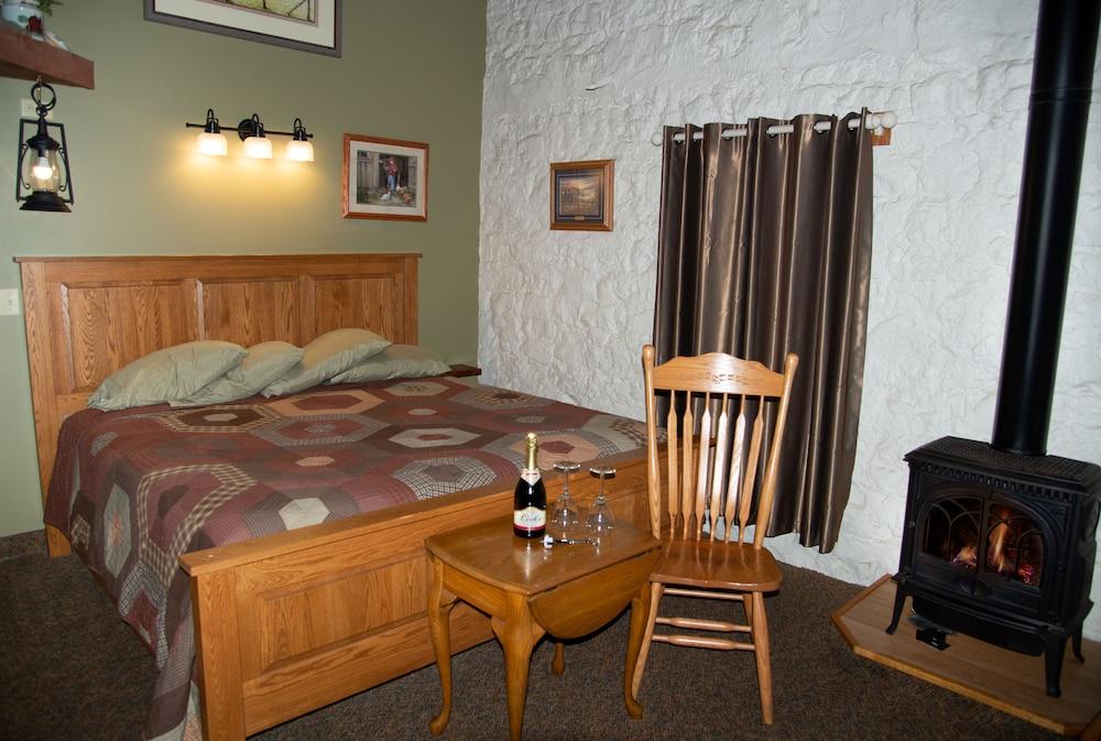 Stone Mill Hotel & Suites photo 66