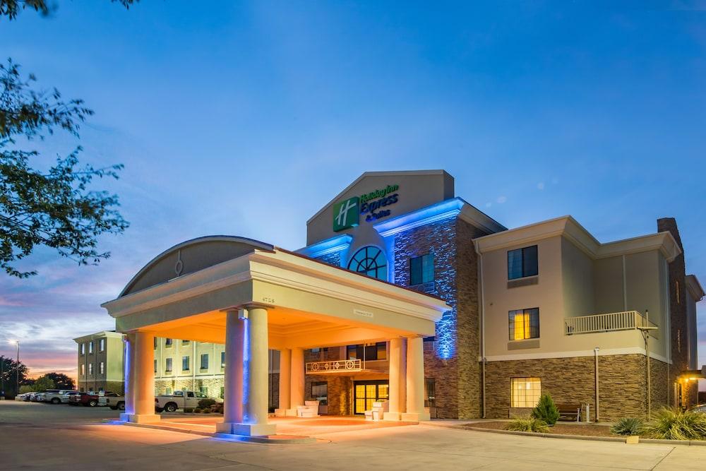 Holiday Inn Express Hotel & Suites Clovis by IHG photo 49