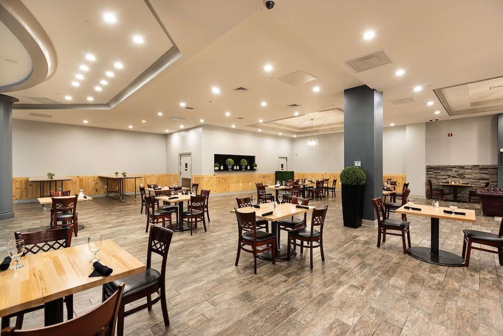Inn at the Colonnade Baltimore - a DoubleTree by Hilton photo 54
