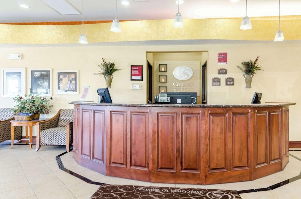 Comfort Suites Salina South photo 5