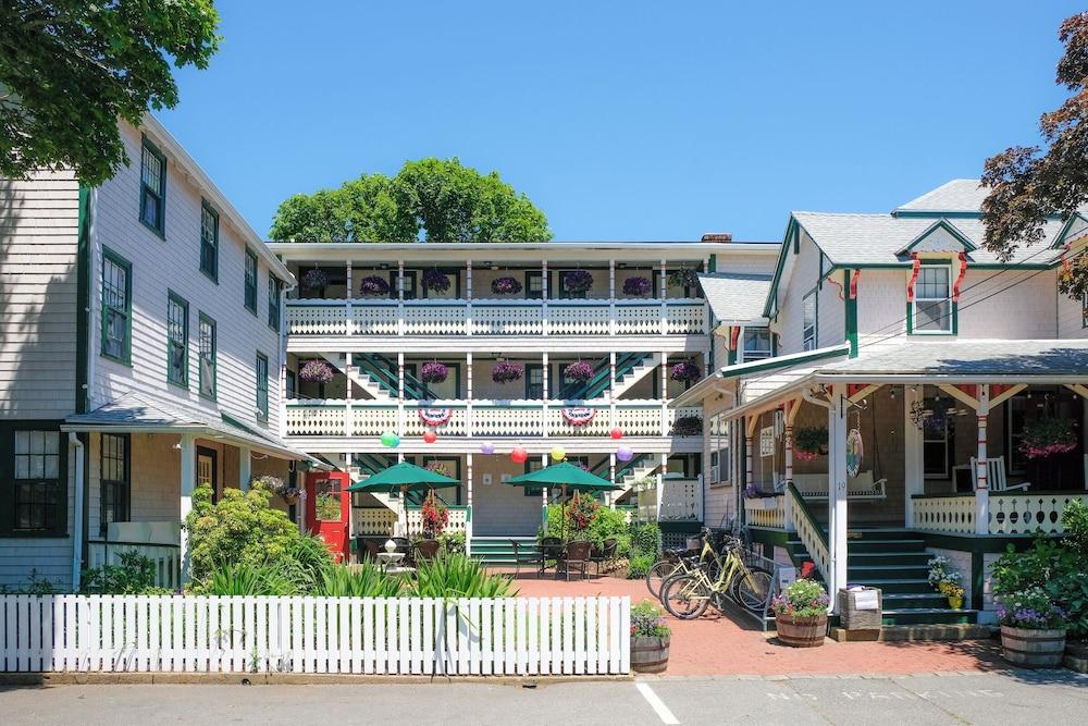 Pequot Hotel photo 19