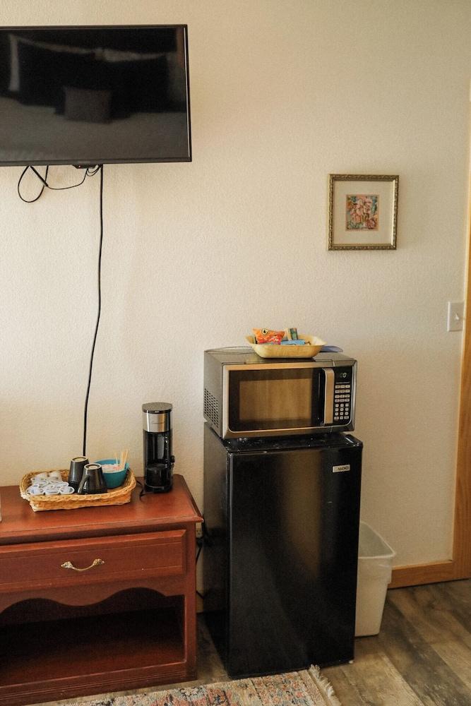 Wastabound Motels LLC photo 30