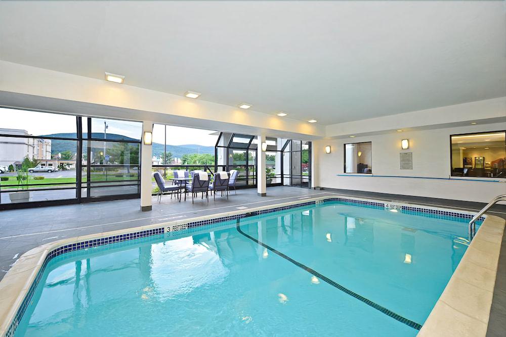 Holiday Inn Express Fishkill-Mid Hudson Valley by IHG photo 35