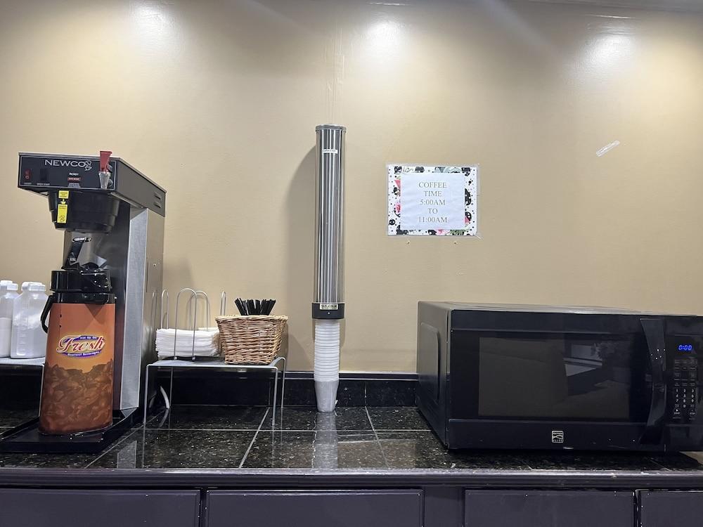 Homestay Inn and suites photo 4