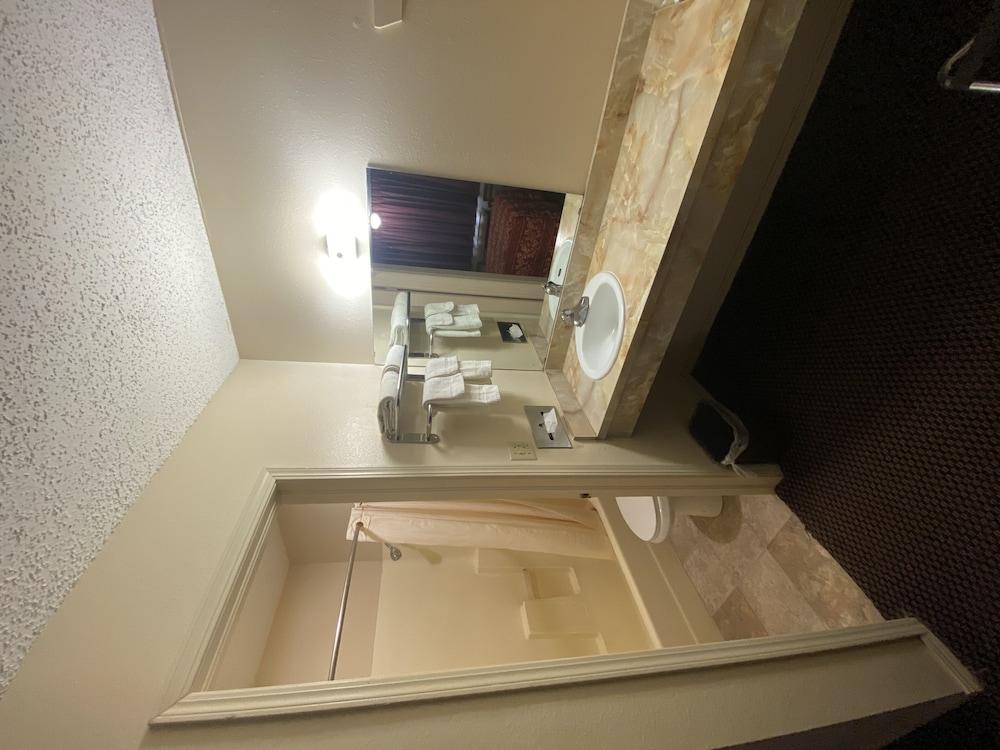 Century inn motel photo 5