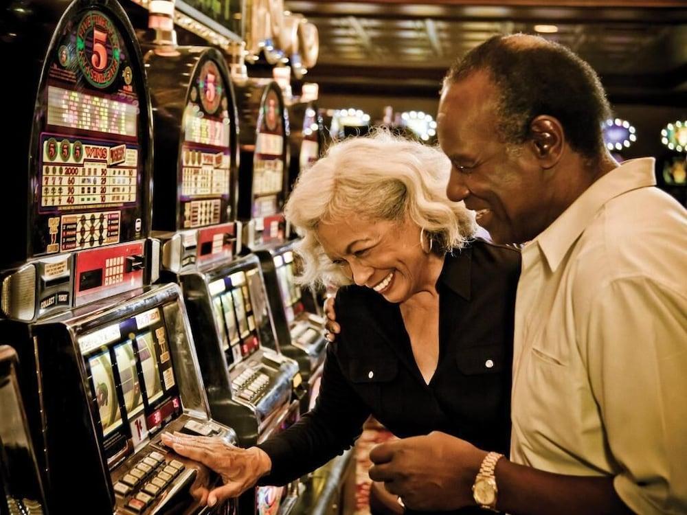 Boomtown Casino & Hotel photo 9