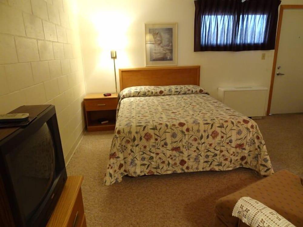 Cresco Motel photo 12