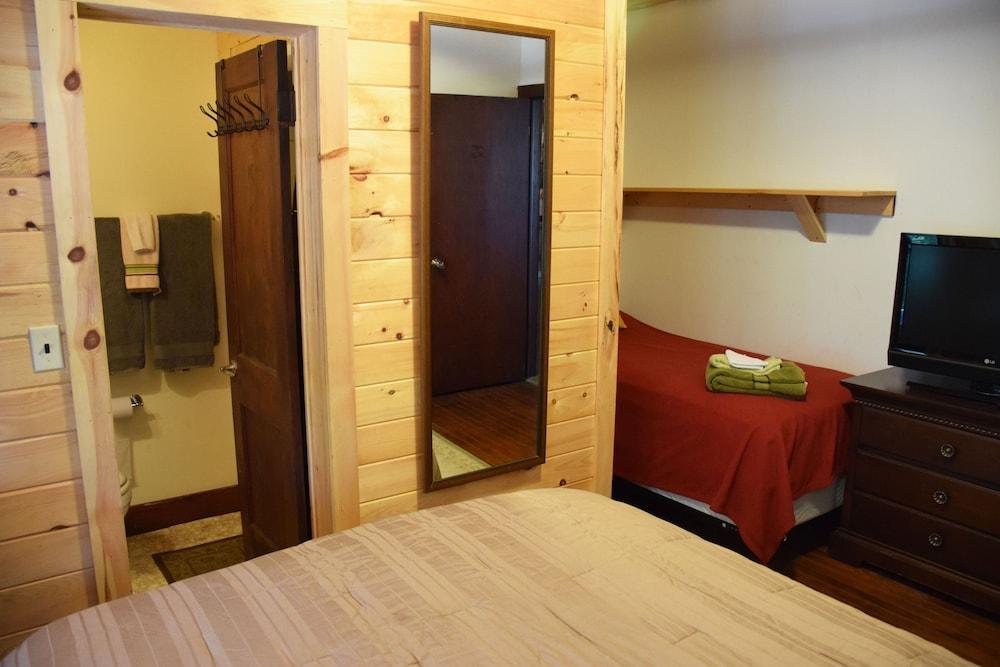 The Baseball Hotel photo 27