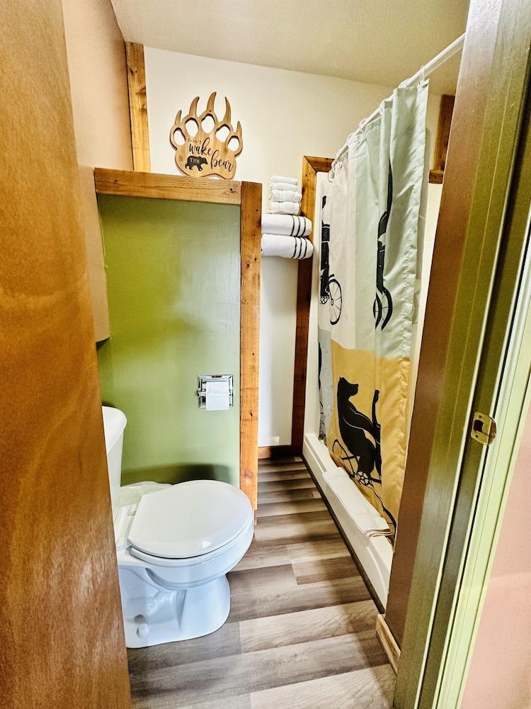 Moosehead Lodge & Cabins photo 40