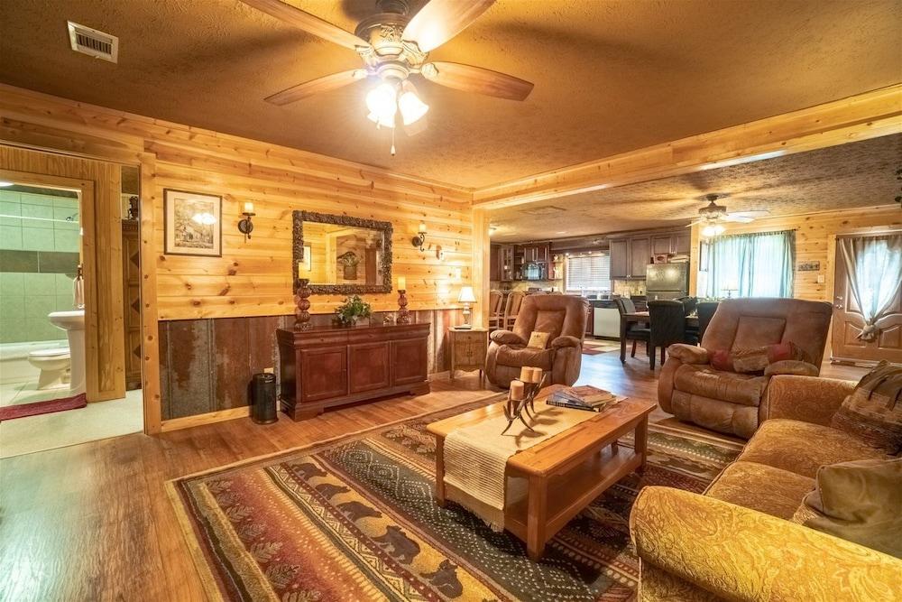 Nacoochee Valley Lodge photo 21