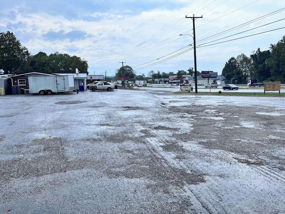 Rocky mount motel photo 10