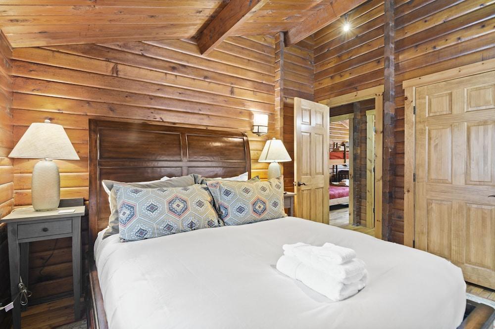 Brook Bound Inn photo 9