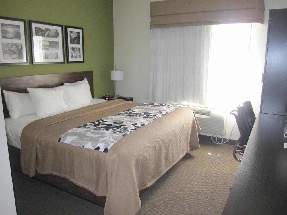Cresthaven Inn JFK photo 52
