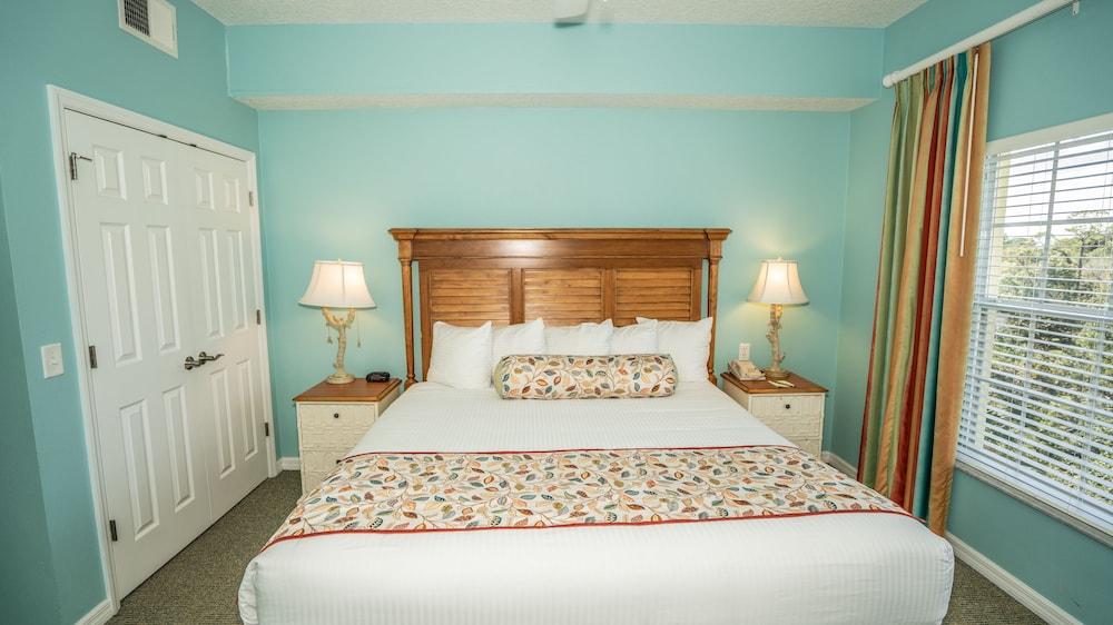 Barefoot Suites photo 6