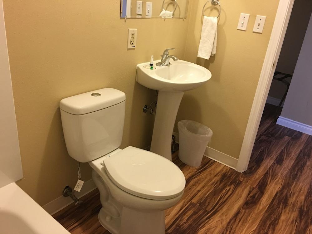 Travel Inn photo 15