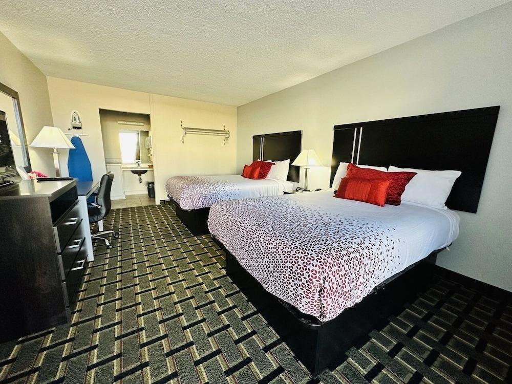 Econo Lodge Clemson - University Area photo 15