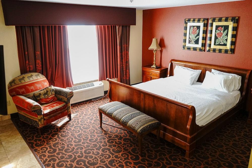 Hampton Inn Deadwood at Tin Lizzie Gaming Resort photo 14