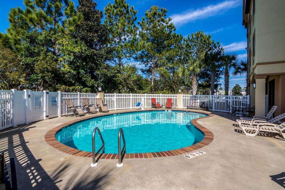 Comfort Suites Panama City Beach photo 26