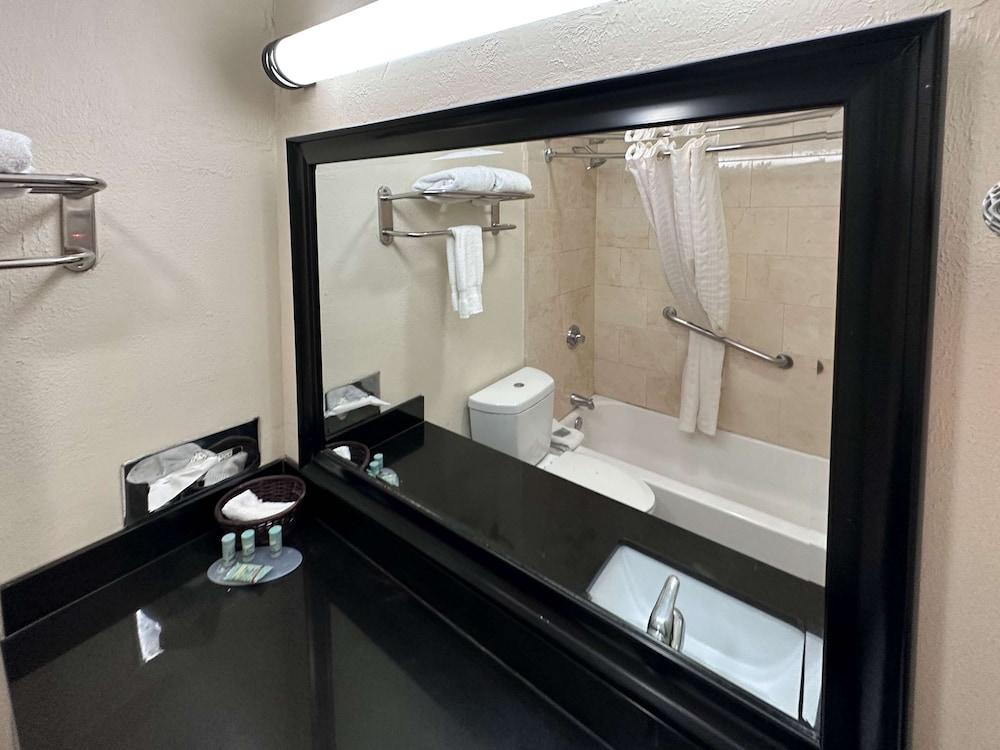 Studio 6 Suites - Dallas, TX - Downtown photo 7