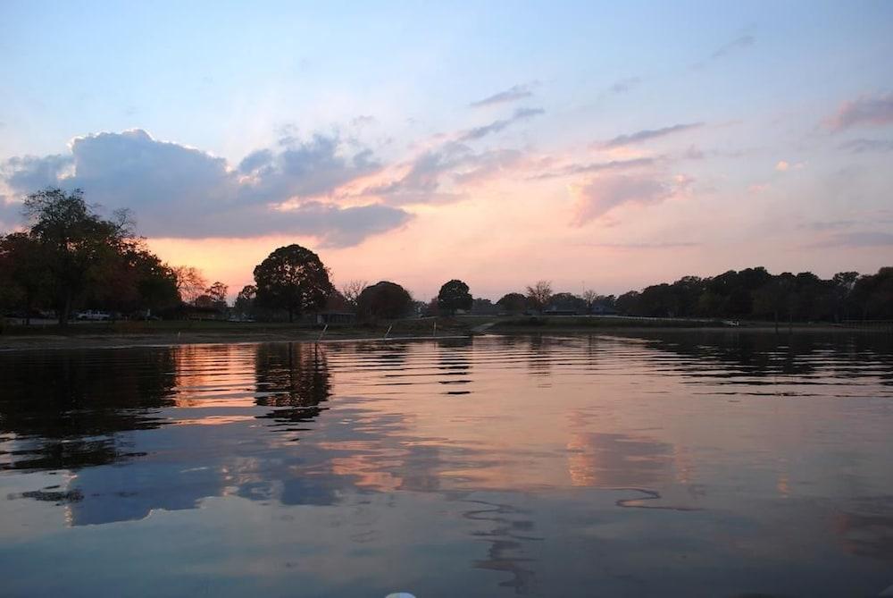 Lake Fork Marina & Motel photo 5