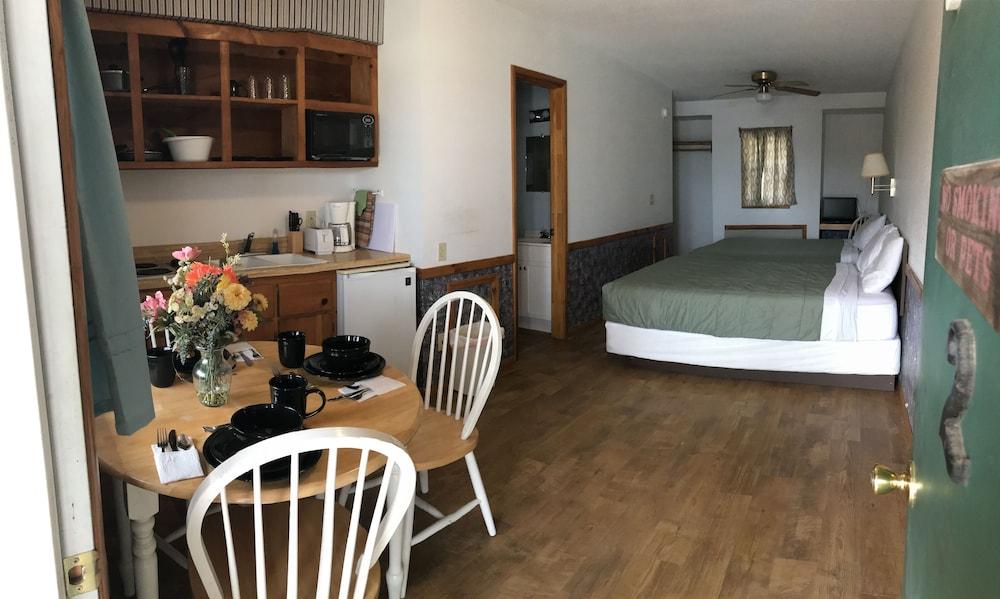 Tanglewood Lodge photo 11