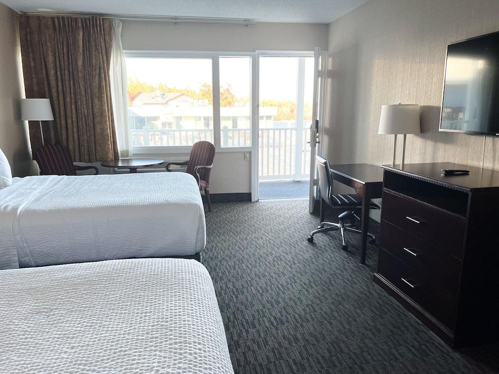The Georgian Lakeside Resort photo 8