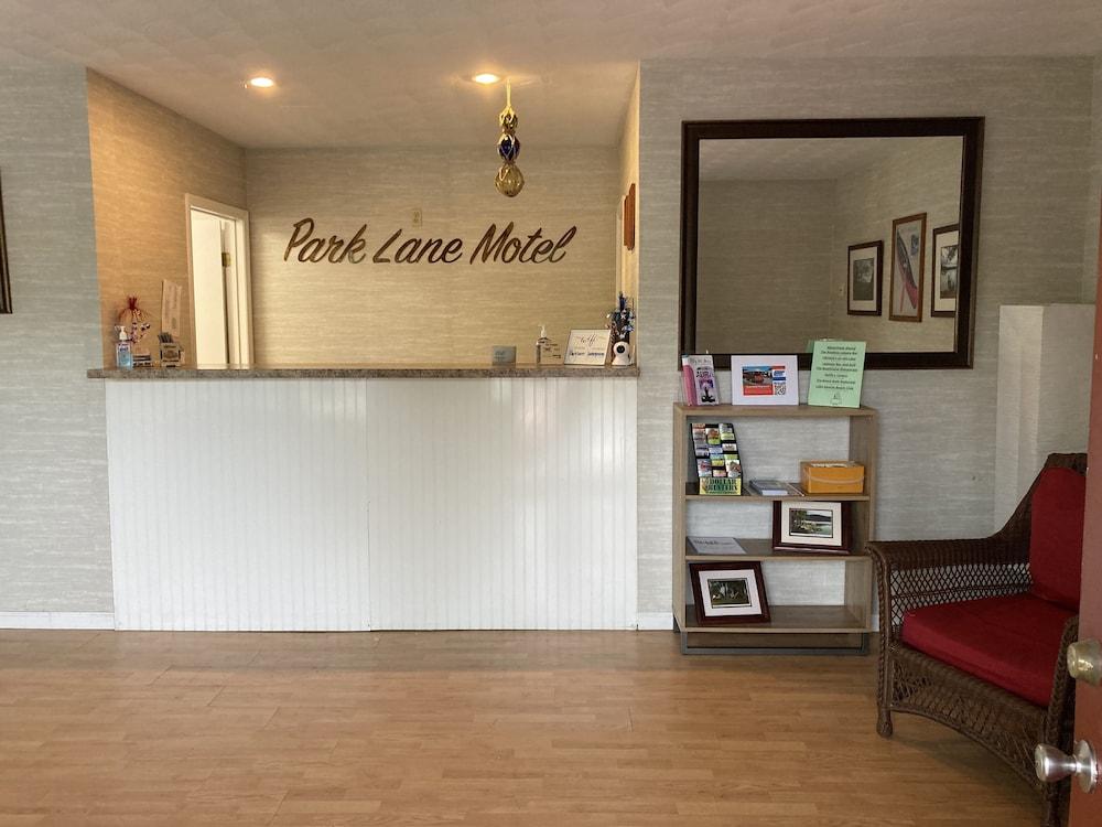 Park Lane Motel photo 2