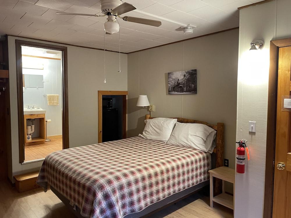 Mountain View Motel & Campground photo 13