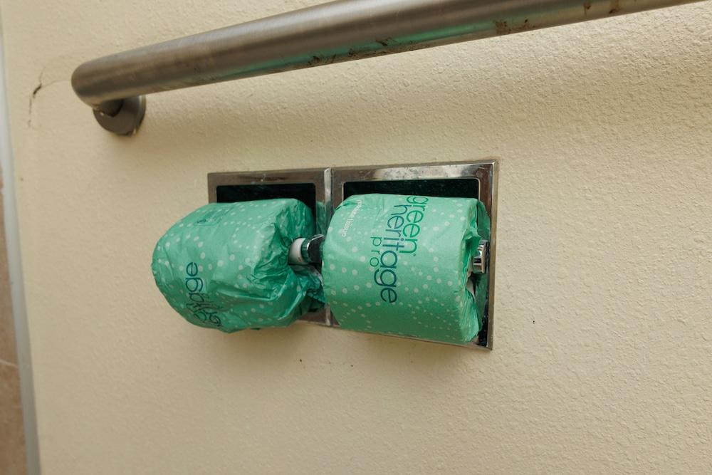 Garnet Inn & Suites, Orlando photo 25