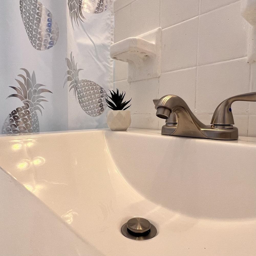 Coco Bay Condos photo 65